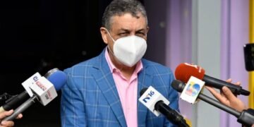 Gustavo dice hay un oficialismo que es PRM y FP y una oposición que es PLD “más nada”