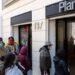 Chilenos retiran ahorros de sus pensiones por segunda vez