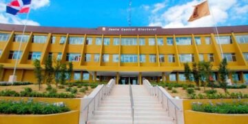 JCE también cambia horario por nuevo toque de queda