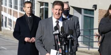 Los investigadores sospechan que el autor de la explosión de Nashville se suicidó en la detonación