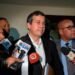Funcionarios defienden tiempo en que el Gobierno planea vacunar contra COVID-19