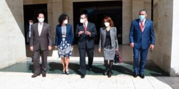 Miembros de la JCE viajan a EE. UU. a investigar el cierre de cuenta bancaria