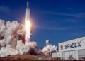 SpaceX pospone el lanzamiento de un satélite espía por fallos técnicos