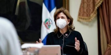Gabinete de Salud desautoriza a profesionales de Salud Pública hablar sobre situación del COVID-19