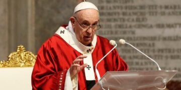 El papa: Hay que recordar el Holocausto porque «esto puede suceder otra vez»
