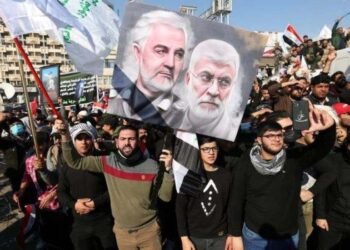 Miles de iraquíes recuerdan a Soleimani exigiendo la salida de tropas de EEUU