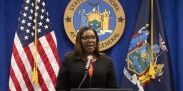 La fiscal general de Nueva York demanda a la Policía por su respuesta a las protestas