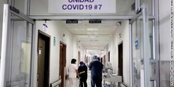 Unidades UCI de la red pública están ocupadas en un 40 %