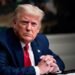 Twitter bloquea cuenta de Trump y le amenaza con suspensión permanente por incitar a violencia