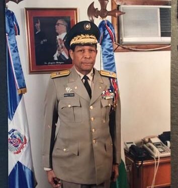 Murió el general Enrique Pérez y Pérez, uno de los hombres fuertes de Balaguer