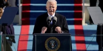 Biden pide unidad al pueblo norteamericano para enfrentar crisis les afectan