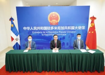 La provincia Hunan de China firma acuerdo de hermandad con Santo Domingo