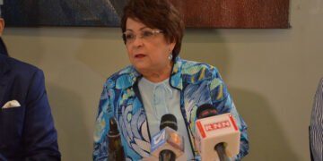 Alejandrina Germán acusa Gobierno de pretender borrar logros del PLD