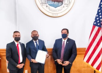 Cámara de representantes de Massachusetts y alcaldía de Lawrence en EE.UU reconocen y declaran hijo distinguido a Víctor Pichardo
