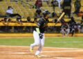 Lagares conecta grand slam y Águilas obligan séptimo juego