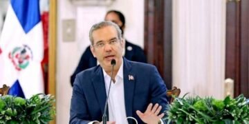 Abinader reconoce confinamiento aumenta violencia intrafamiliar; dice implementará cultura de paz