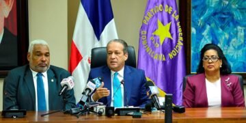 Reinaldo Pared Pérez pide al PLD que se le excluya del Comité Político por razones de salud