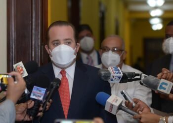 Funcionarios deberán rendir cuentas de los viáticos y devolver lo que les sobre
