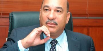 Exministro de Salud llama a no crear incertidumbre con vacuna COVID-19