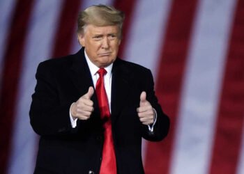 Trump pide a sus partidarios que se «vayan a casa» e insiste en que le robaron las elecciones