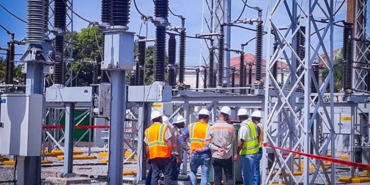 Gobierno anuncia salda deuda US$300 millones con generadores eléctricos