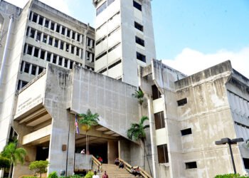 Sector público laborará solo hasta las 3:00 p.m.; 40% del personal lo hará desde sus casas