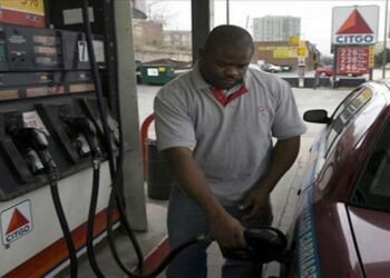 Gobierno de Haití desmiente escasez de combustible