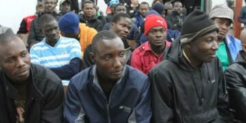 Acuerdan identificar a haitianos en territorio dominicano para inscribirlos en registro civil de Haití