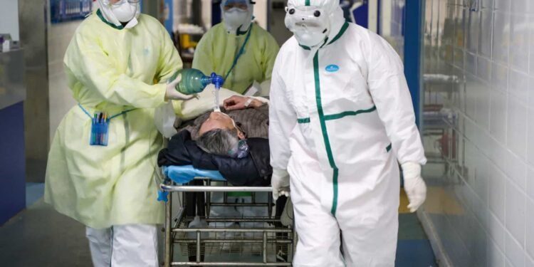 CMD denuncia que más de 400 médicos que trabajan con casos de COVID-19 tienen tres meses sin cobrar