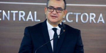 Presidente de la JCE considera debe cambiarse la distribución de fondos a partidos políticos