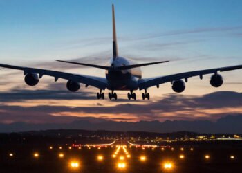 Pérdidas de aerolíneas de EEUU en 2020 llegan a 35.000 millones de dólares