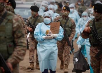 Perú registra tres casos de la cepa británica de coronavirus
