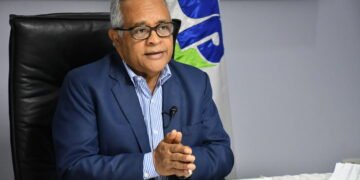 Exministro Sánchez Cárdenas dice Gobierno luce «cansado y perdido» frente al covid-19