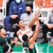Randle conduce Knicks a ganar