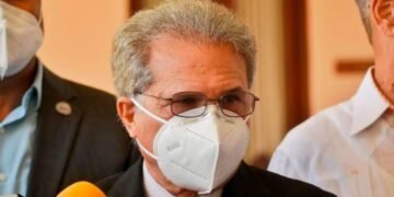 Waldo Ariel dice con flexibilización del toque de queda Gobierno prácticamente tiró la toalla