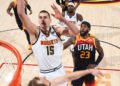 Jokic anota 47 y los Nuggets paran Utah