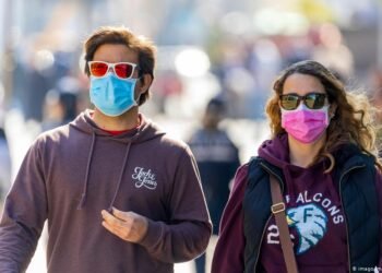 Entró en vigor uso de mascarillas permanente en transporte USA