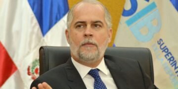 Superintendencia advierte a bancos sobre cobros abusivos a tarjetas de crédito