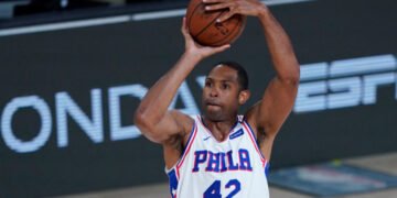 Horford lidera hispanos en anotación y rebotes