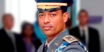 Condenan a dos años a coronel de la Policía por matar a tiros a taxista en Hato Mayor