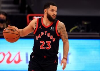 VanVleet establece marca de los Raptors con 54 en la victoria ante Orlando