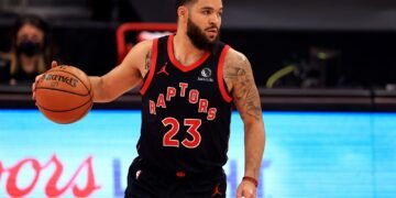 VanVleet establece marca de los Raptors con 54 en la victoria ante Orlando