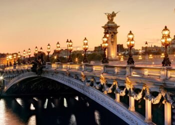 Francia controla en todas sus fronteras las nuevas restricciones a los viajes