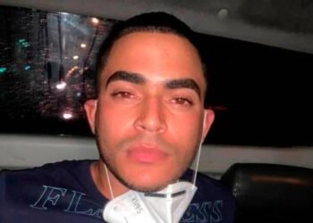 Discusión por un vehículo detonó homicidio de hijo de regidora del PRM en SFM