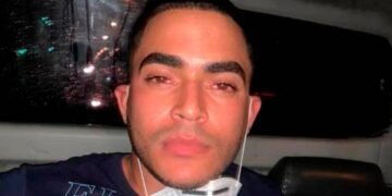 Discusión por un vehículo detonó homicidio de hijo de regidora del PRM en SFM