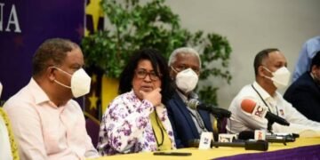 Juan Ariel Jiménez y Robiamny Balcácer, entre los más votados al Comité Central del PLD