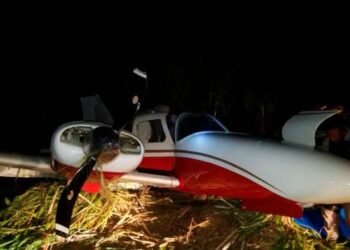 Aterriza avioneta en cañaveral en La Altagracia