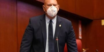 Senador de Samaná pide suspensión del pago de RD$7,000 millones por “peaje sombra”