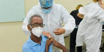 Centro de vacunación de la PUCMM Santo Domingo se encuentra a su máxima capacidad este martes