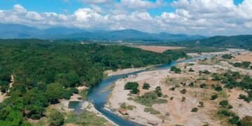 Medio Ambiente informa que intervendrá el río Nizao para restablecer su cauce